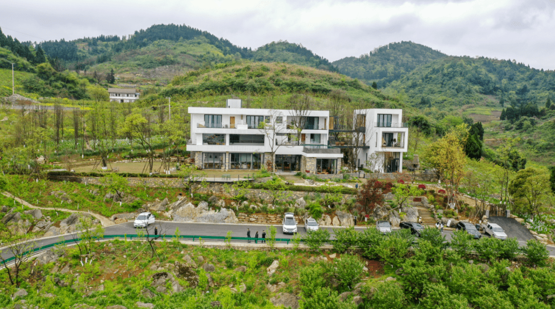 北碚这间矿山民宿火了