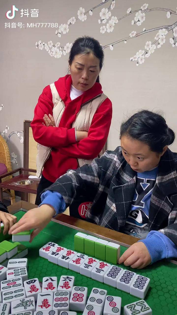 草率了草率了钢豌豆李雪打麻将沙雕麻花