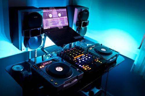 为什么大多数欧美流行音乐听众会爱上电子音乐