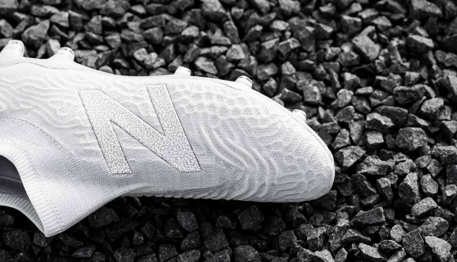 newbalance推出sweetchaos套装