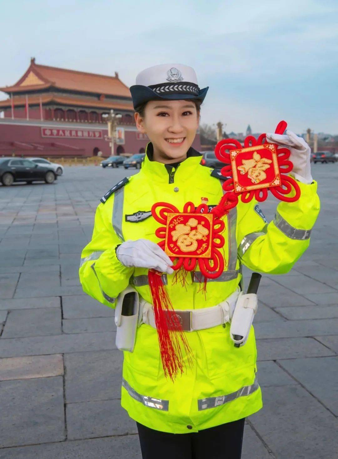 【关注】这些警察女主播被"曝光"!