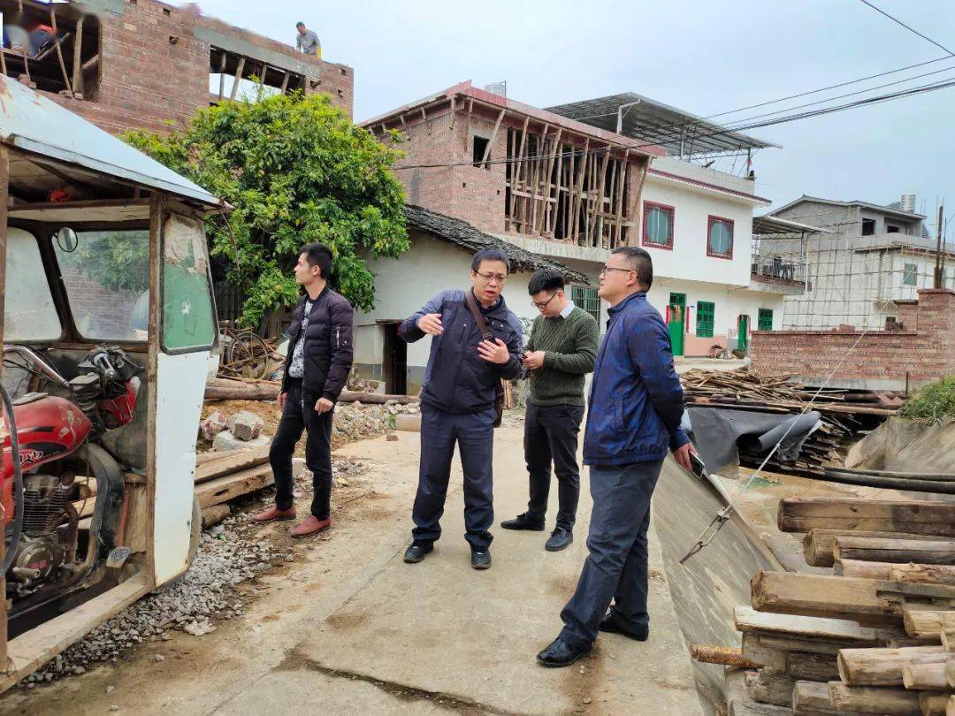 14栋;共拆除危旧房66栋,占地面积5130;清理陈年垃圾(卫生死角)1处