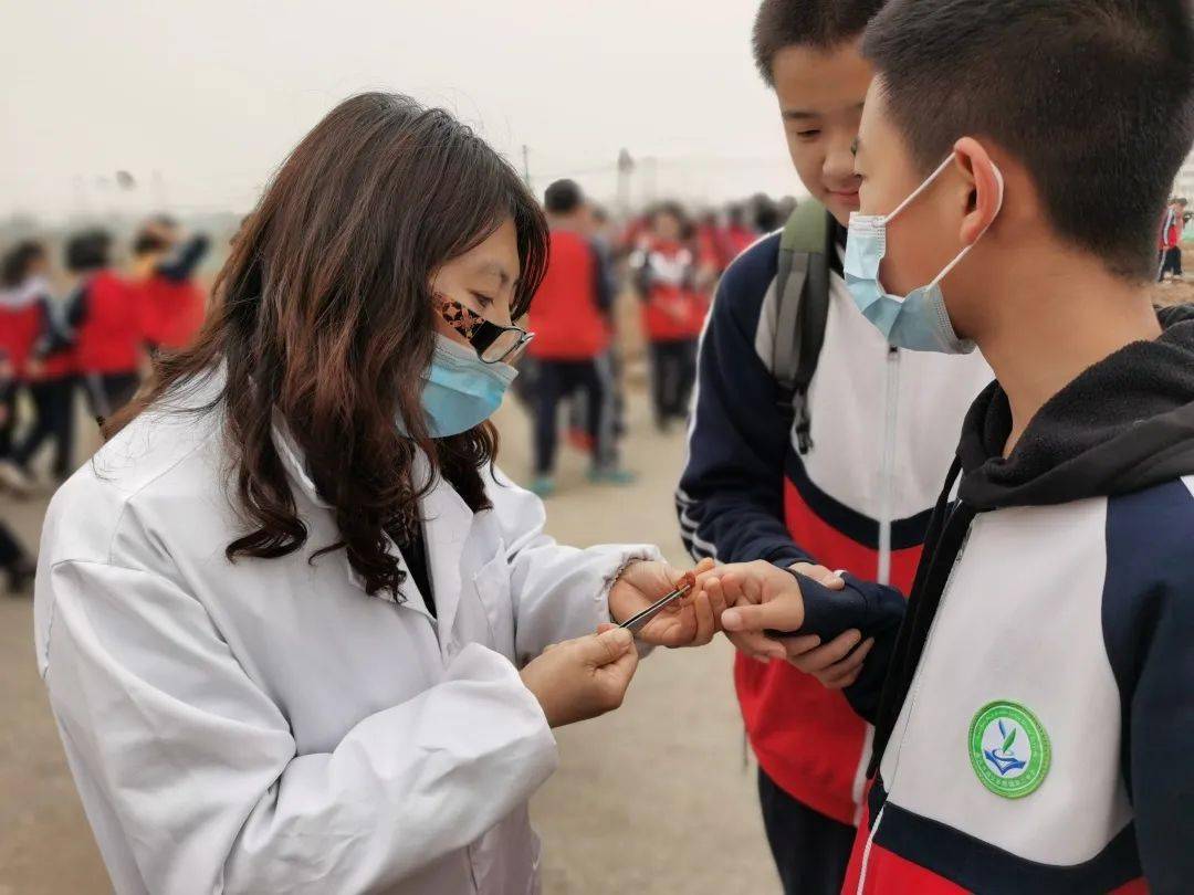 把劳动的种子种在学生心中杨镇二中农业基地开园啦丨校园风采