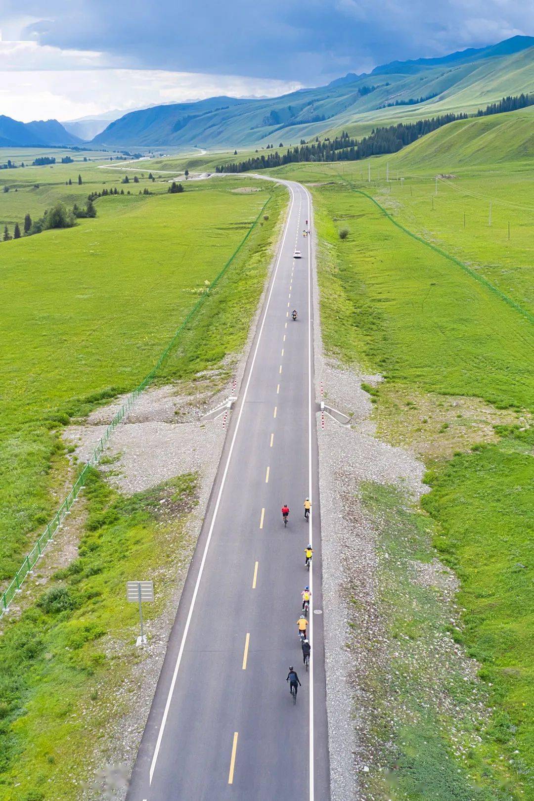 独库公路2021超燃集结用最酷的方式骑行南北疆