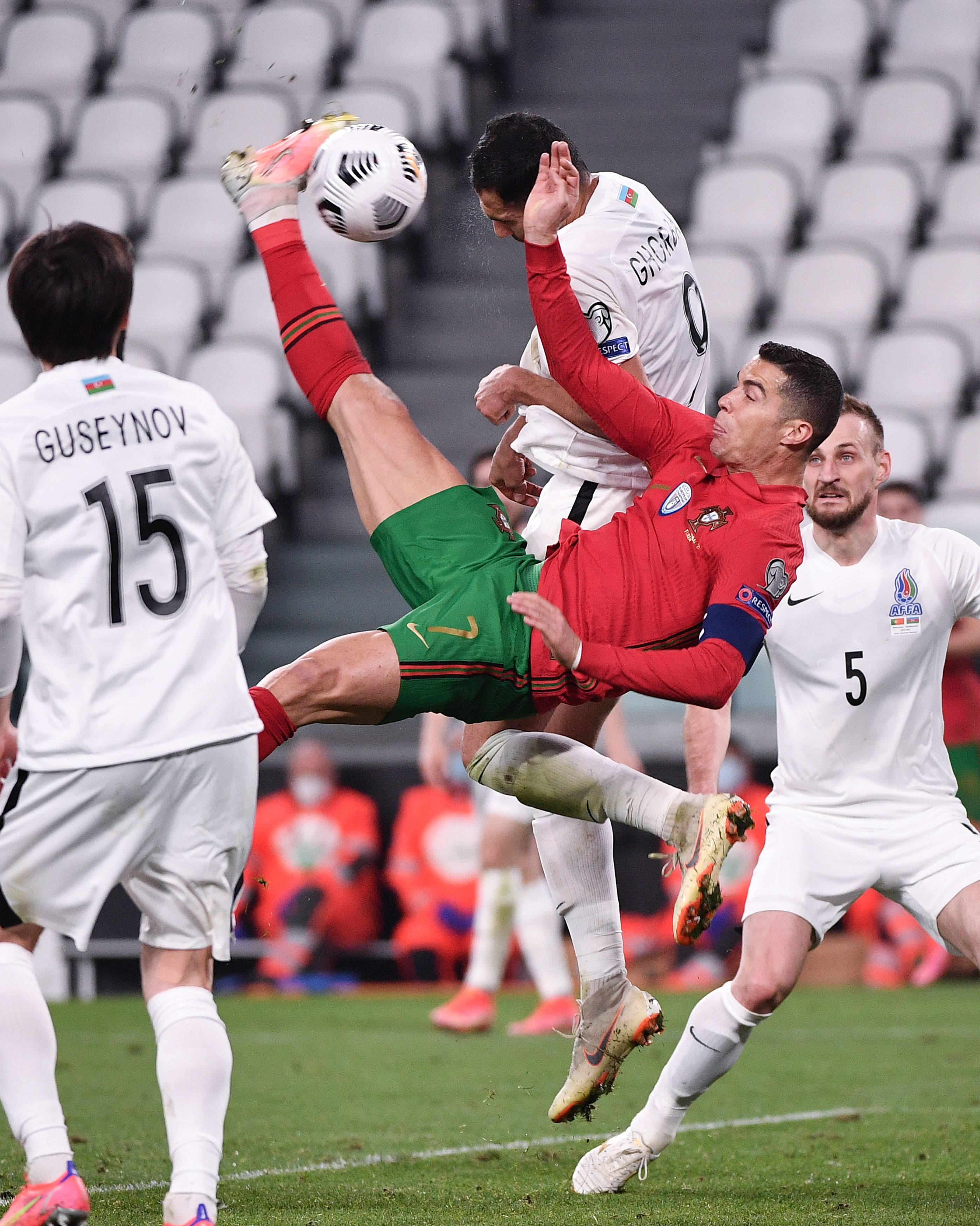 足球—世预赛:葡萄牙胜阿塞拜疆
