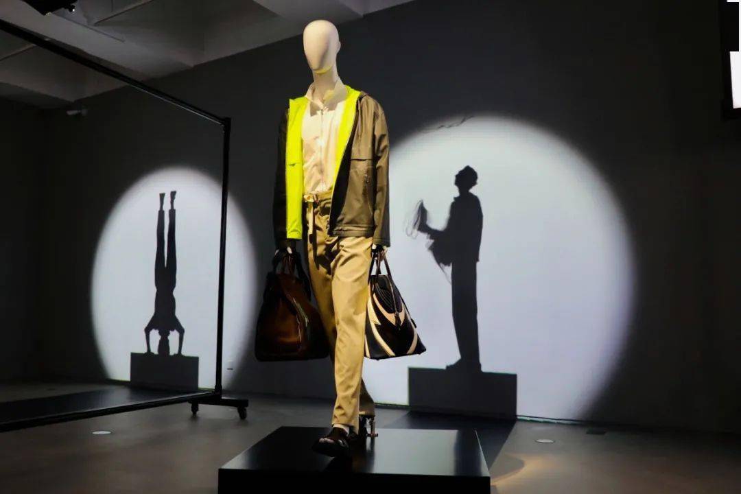 �����˺�̨��ɶ��?һ������ȫ����!