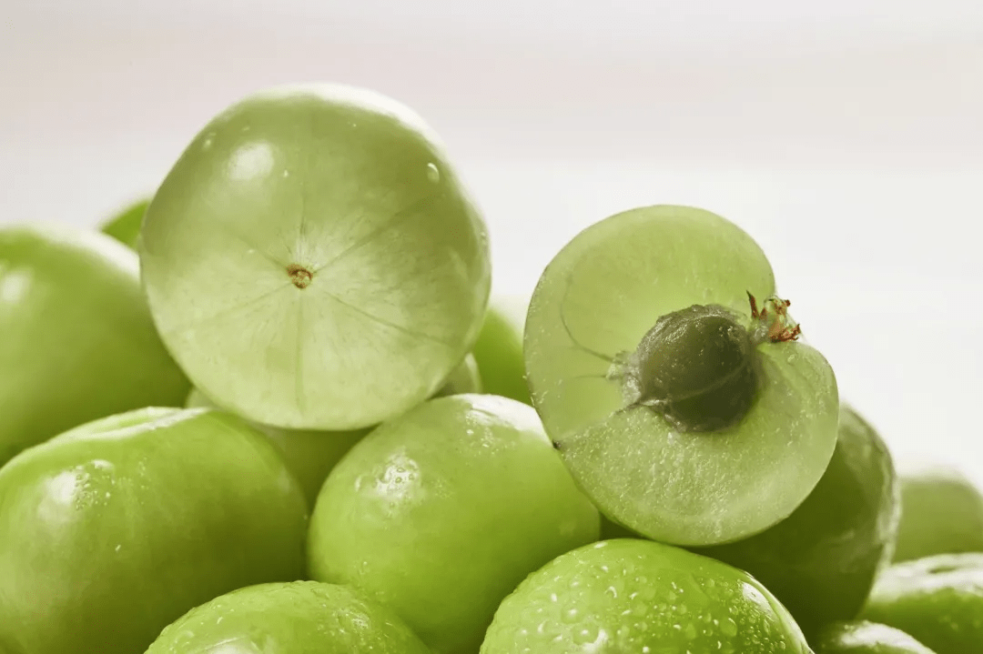 资讯奈雪的茶推霸气玉油柑茶潮汕人眼熟吗