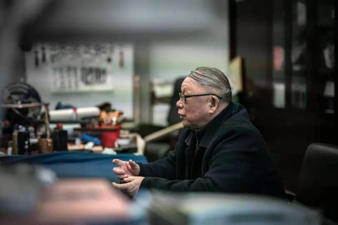 观城者创新之城本期对话中国工程院院士陈鲸探讨科学家精神的养成