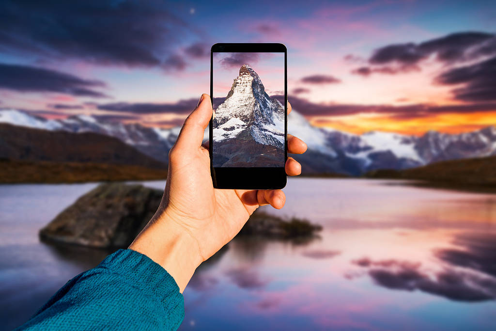 挥泪贱卖现金牛资产之后 欧菲光还有这个最大隐