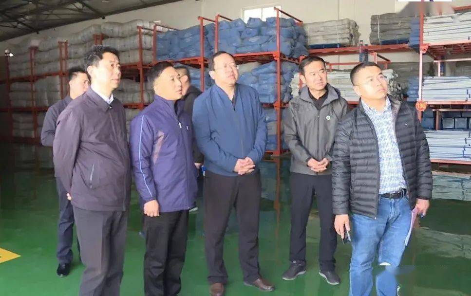 国务院抗震救灾指挥部办公室工作组在岷县检查督导工作