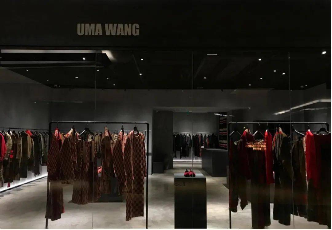 aw2122深圳时装周品牌预热栋梁runway陪中国设计师一起成长