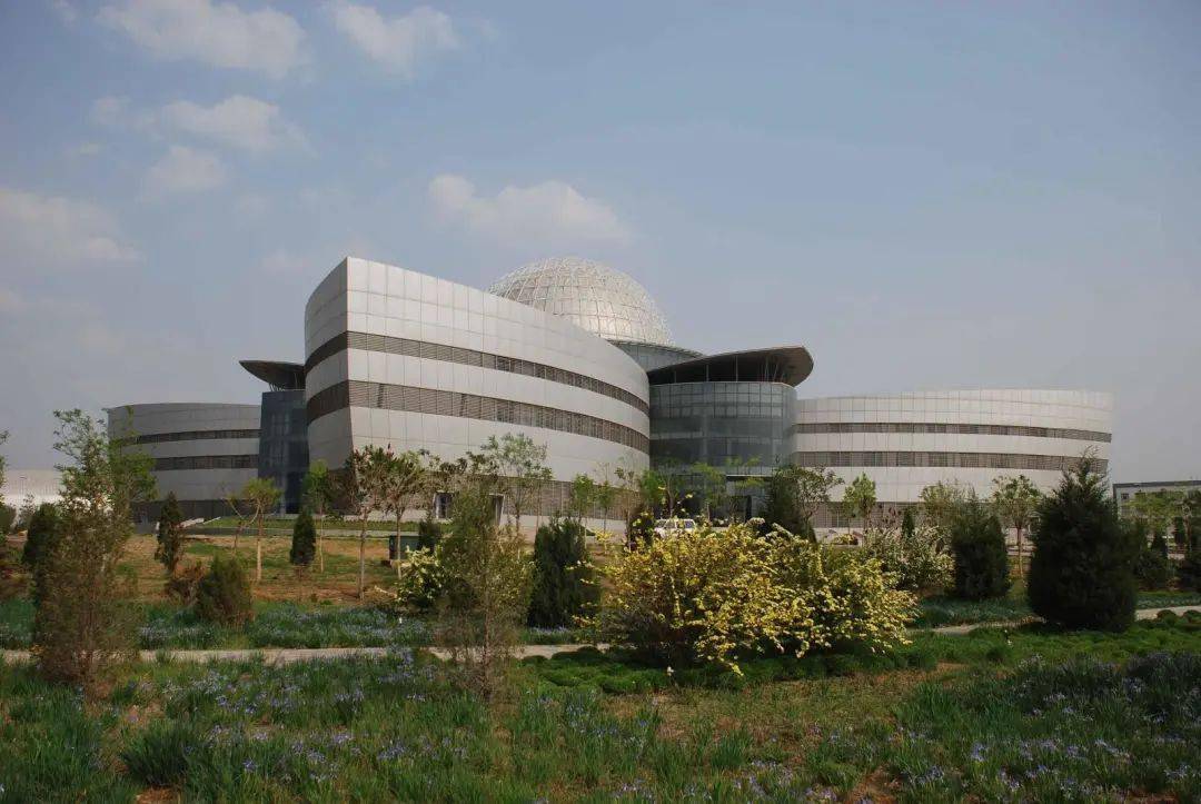 图片来自乌海市博物馆官方网站乌海市博物馆于2004年9月23日成立并