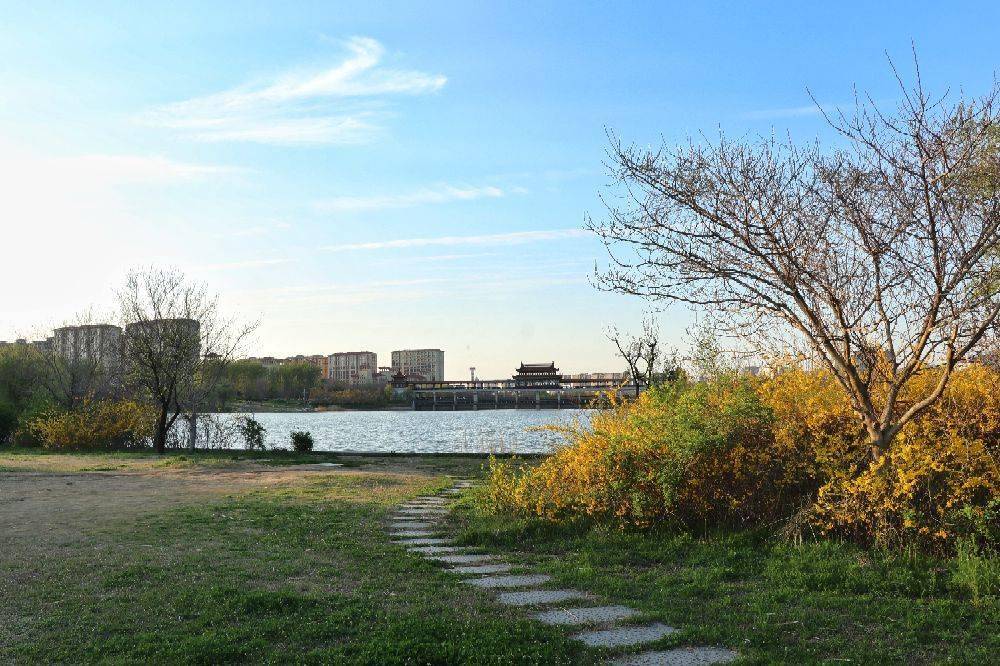 天清水秀鸢都湖