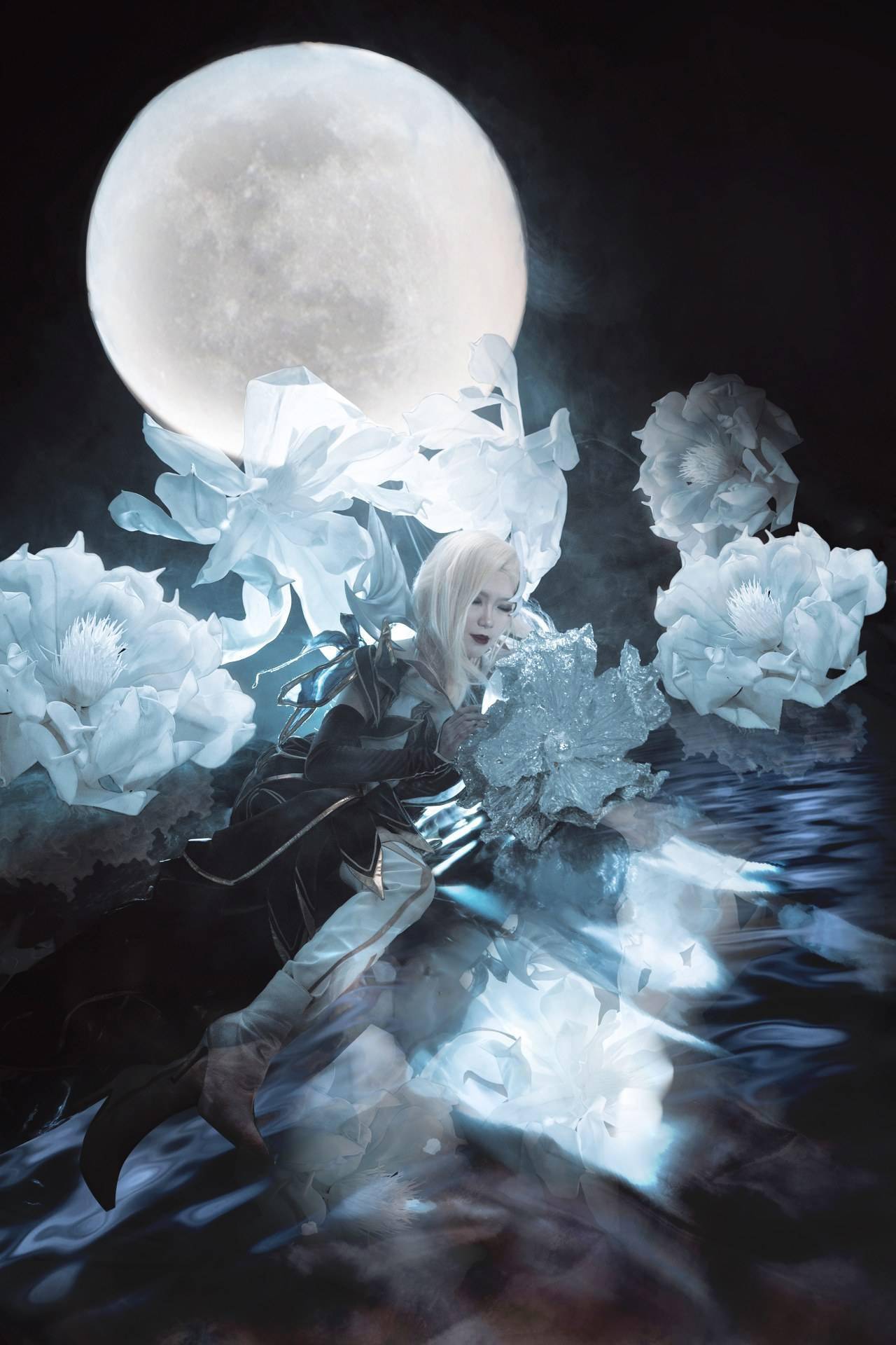 英雄联盟至尊魔女莫甘娜cosplay