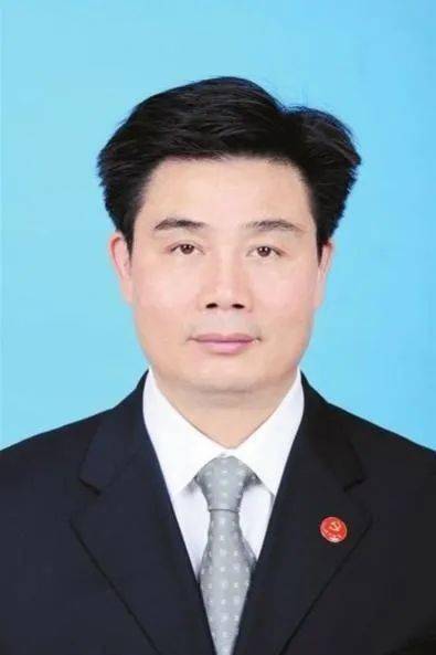 覃塘区区长,平南县县长,港北区委书记,贵港国家生态工业(制糖)示范