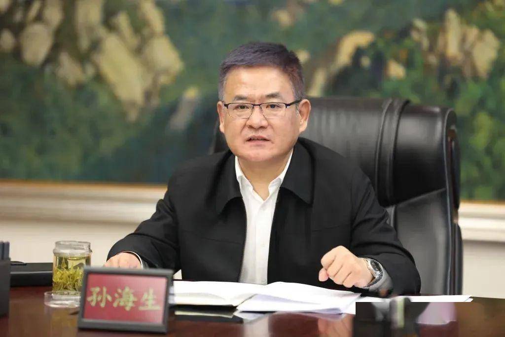 再次创业是一个历史性的抉择青岛日报访崂山区委书记孙海生