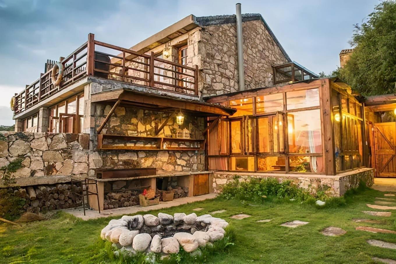 中国版五渔村火了糖果色小屋宛如童话美到不想离开