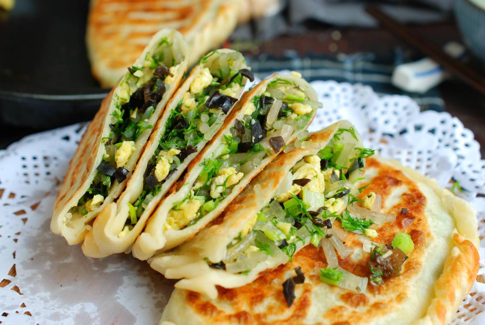 春天这菜别错过,养胃增食欲,做成盒子太香了,放凉了也软乎乎_茴香