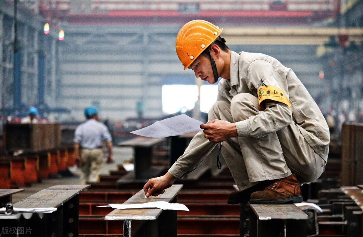 工厂难招新员工流水线留不住老员工为什么工厂会陷入用工荒