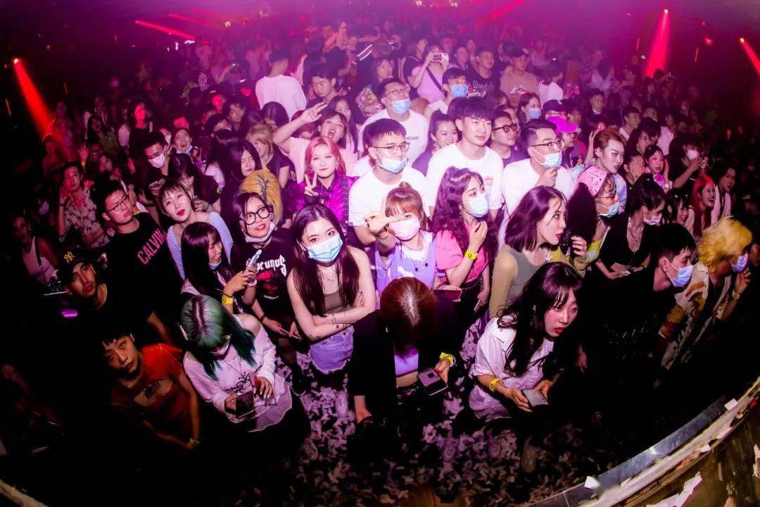 预告丨牛逼了权志龙御用dj都来了法老活死人厂牌真是嗨到极致文末福利