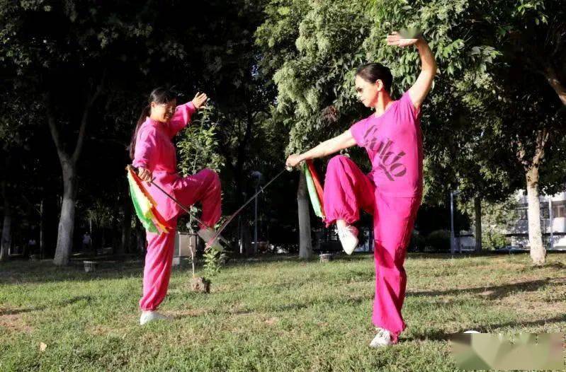 太极拳的确很贵简直贵不可言