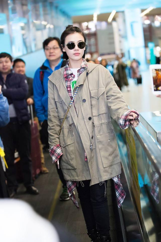 怎么穿衣服才显得有气势 e072481790604b56946234180ff2fe46.jpeg
