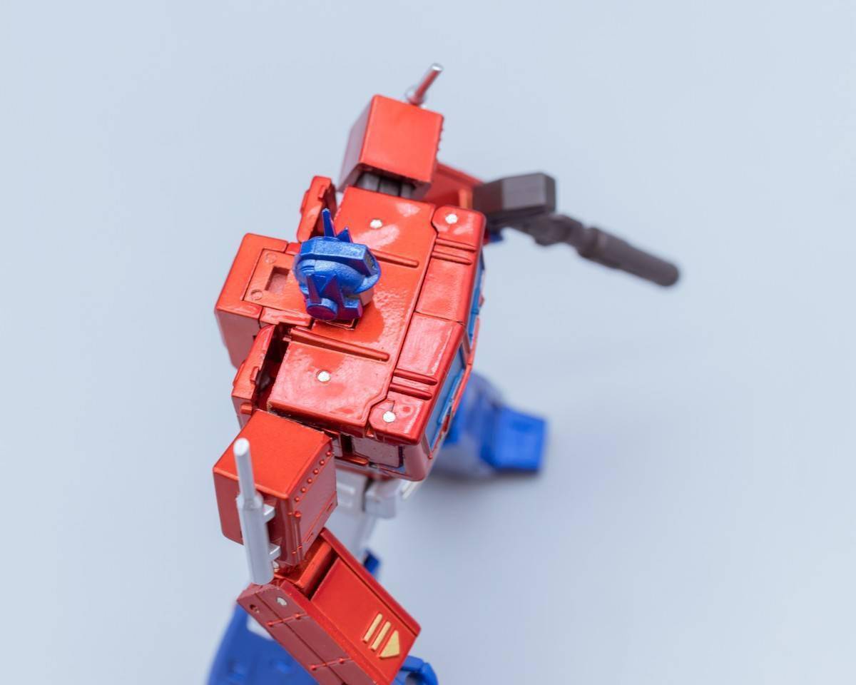 78民间测评:金属色小比例擎天柱 魔方ms-b18x