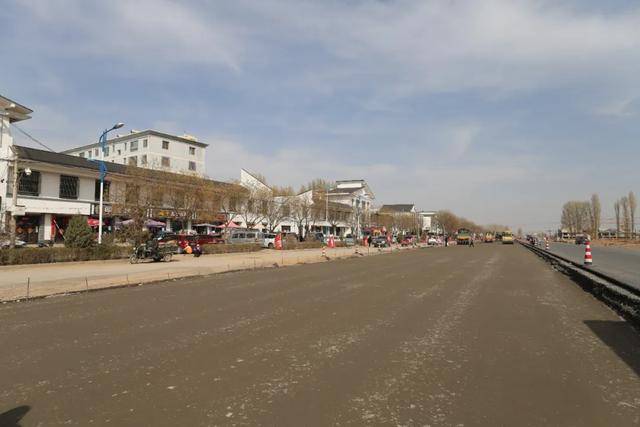 杨维俊在甘州区临泽县调研时强调深入践行绿水青山就是金山银山发展