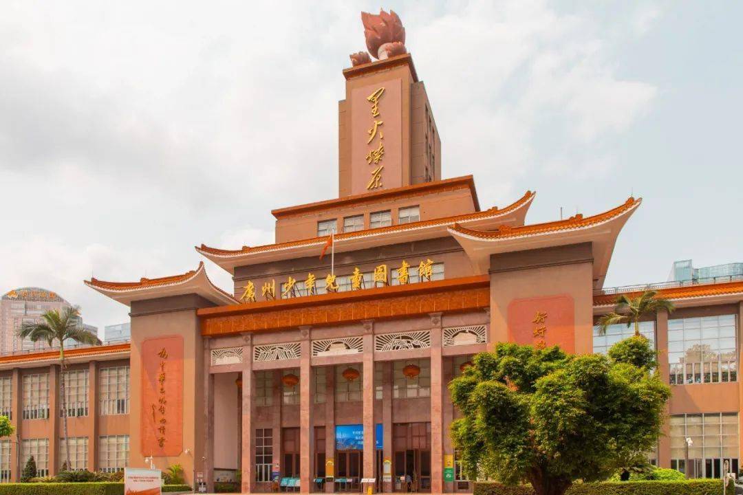 说起农讲所,中山四路,文明路 大家应该闭上眼睛都会走了 那么,豪贤路