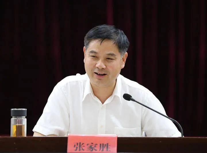 郄英才任黄石市委书记曾是全国最年轻市长