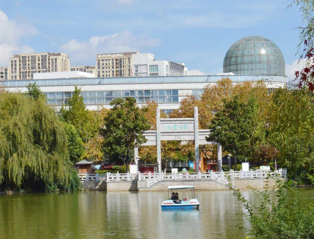 莲花池庭院剧场"庭院剧场"在这里诞生