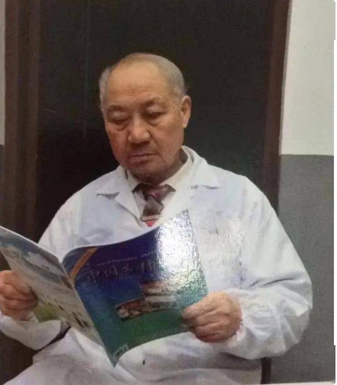 湘阴这个从医数年的老中医,竟是写诗高手!_张立人