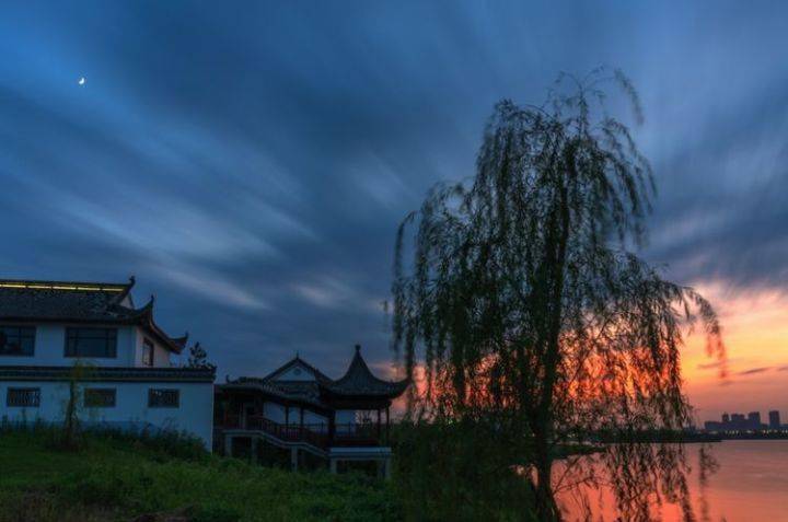 春游江淮请您来丨一城山水半城诗意,遇见夜色宛陵湖
