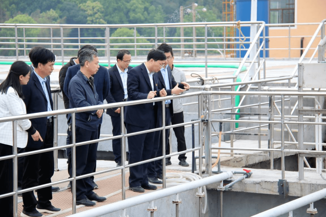 峡江县环委会双主任"齐上阵"调研指导生态环境保护工作_尹嵘峰