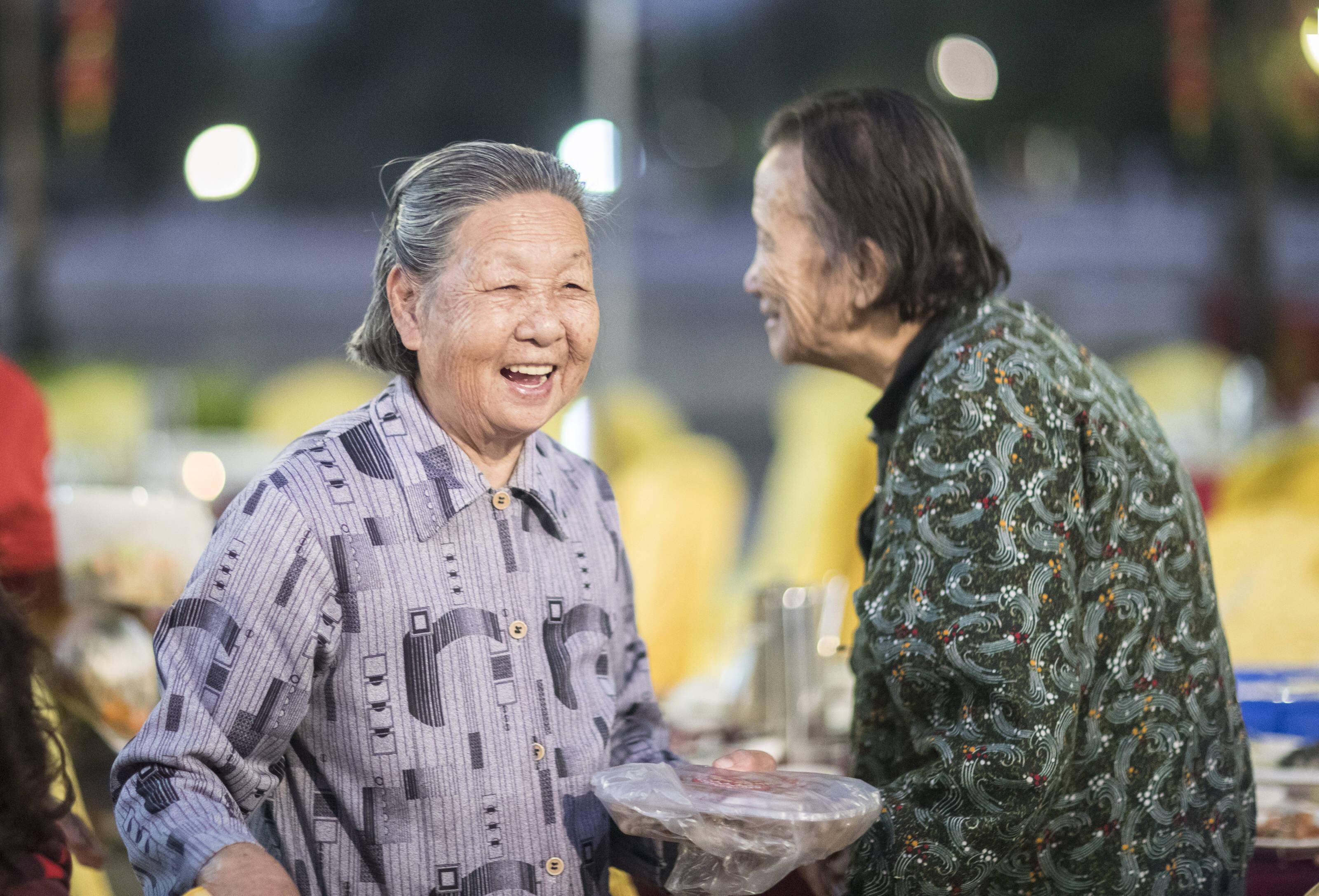 早参丨四部门再次约谈蚂蚁集团去年广州城市居民人均可支配收入达68