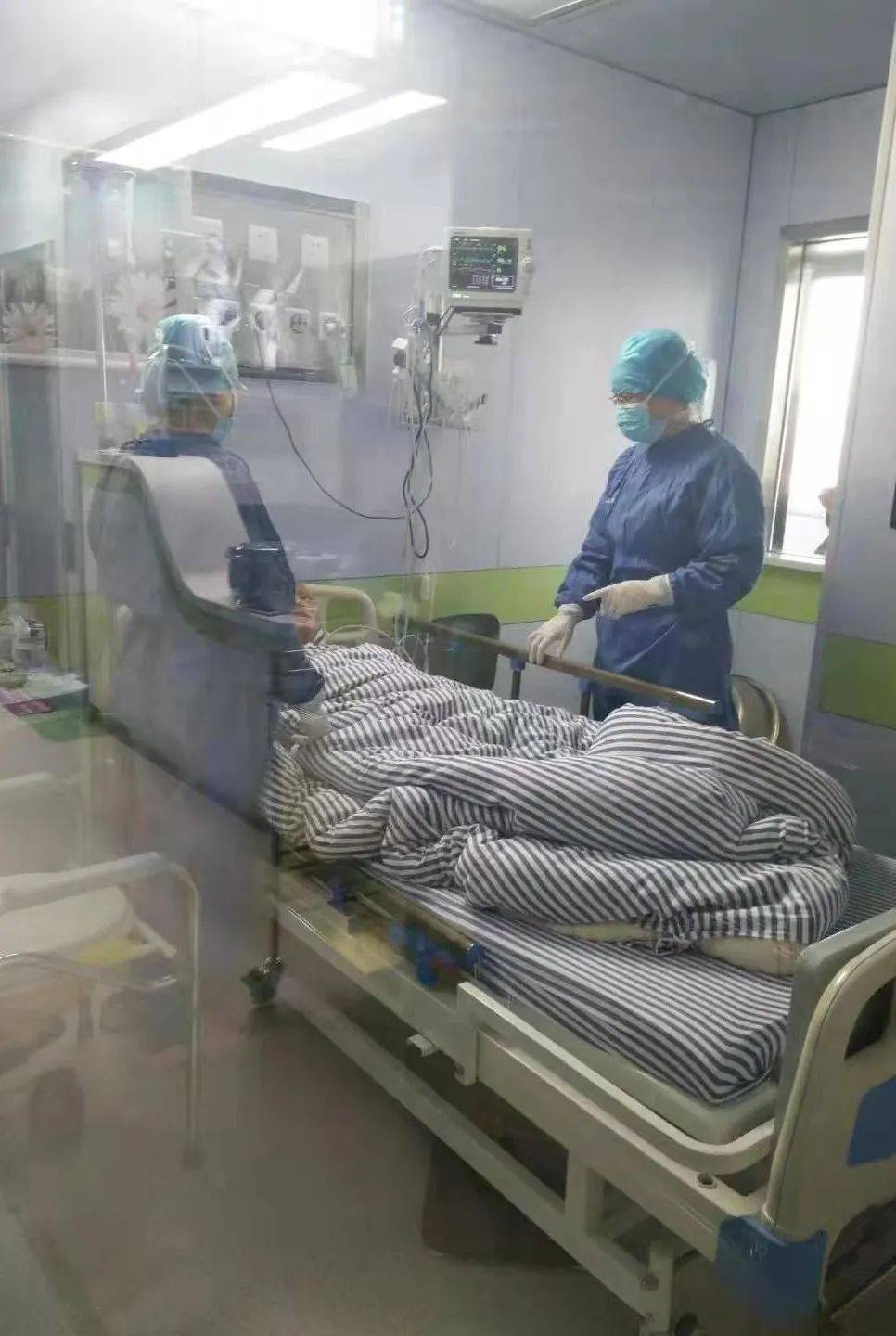 台州医院血液肿瘤医护团队到我院血液科参观交流细胞免疫治疗新技术