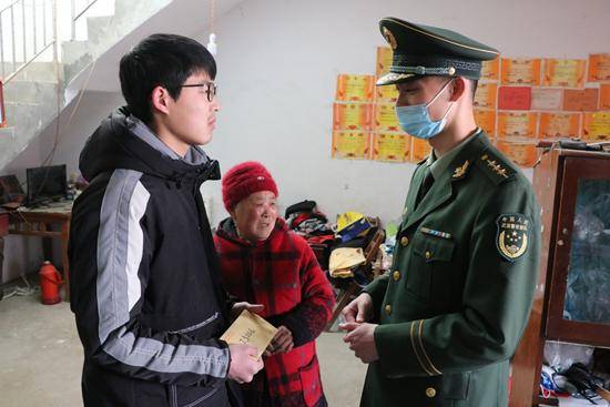 一场持续29年的爱心接力 王静文