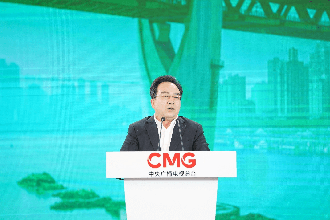 重庆市委常委,宣传部部长张鸣介绍总台"广告精准扶贫"项目重庆实施