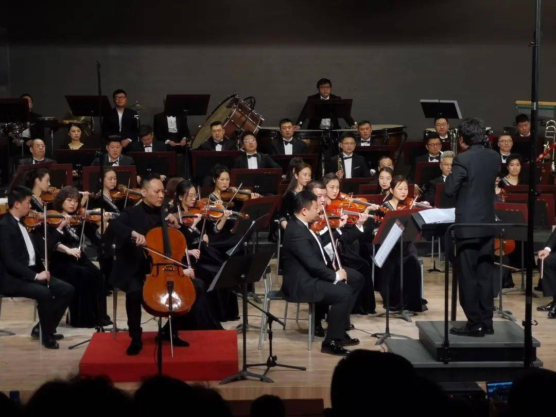 交响曲的组成 3244a062c0794198a21a1e2a1705657a.jpeg