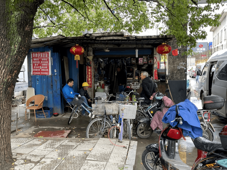 我眼中的修车哥们