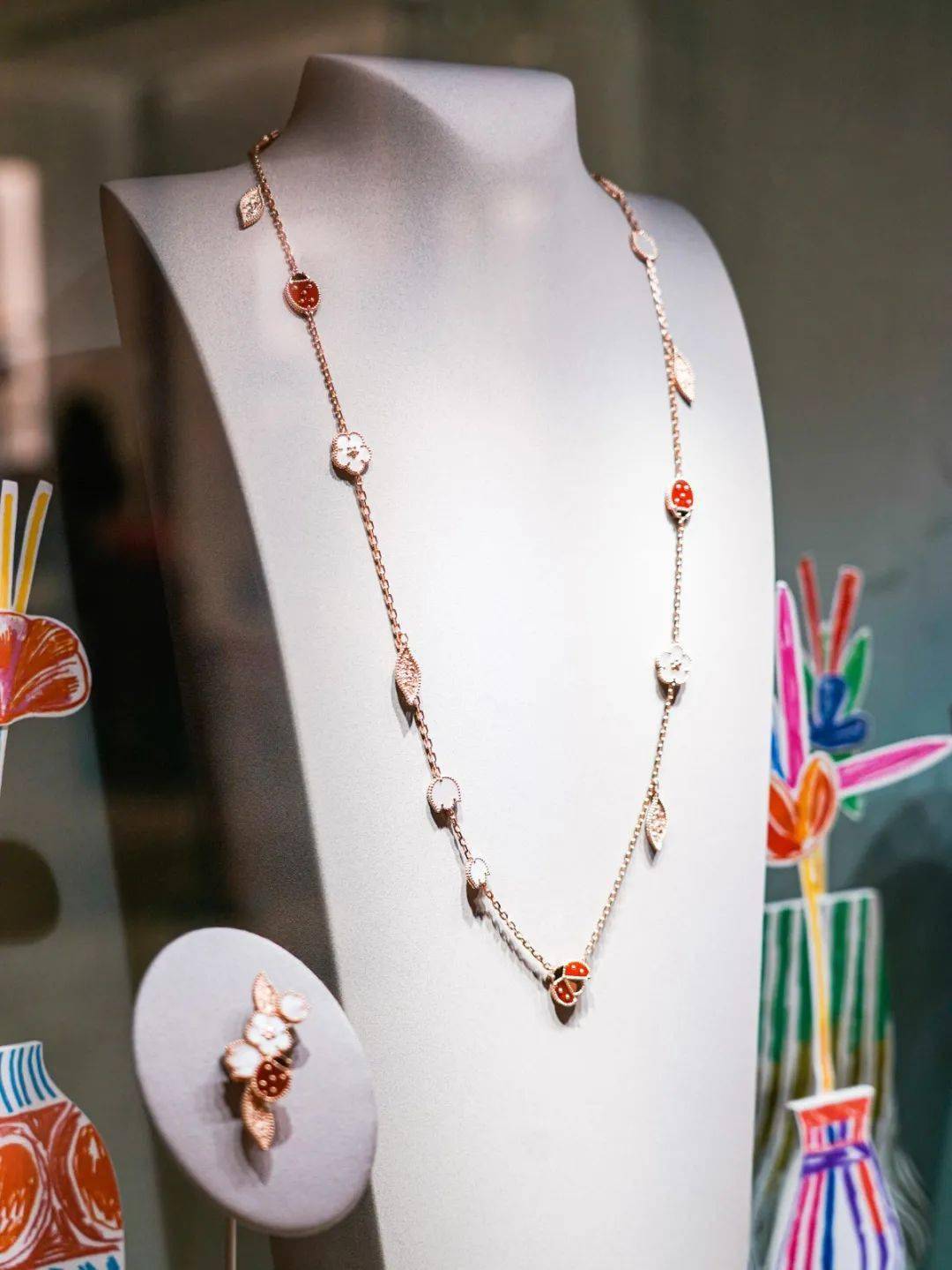 ����ű�����֮��԰���ս�����Frivoleϵ�������ݻ�������