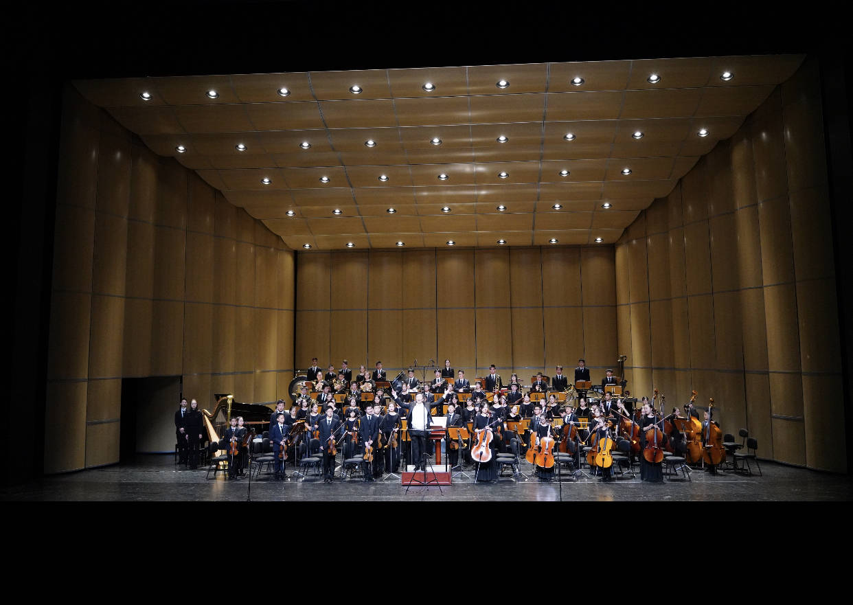 中国爱乐-青少年交响乐团台湖剧场奏响时代赞歌_音乐会