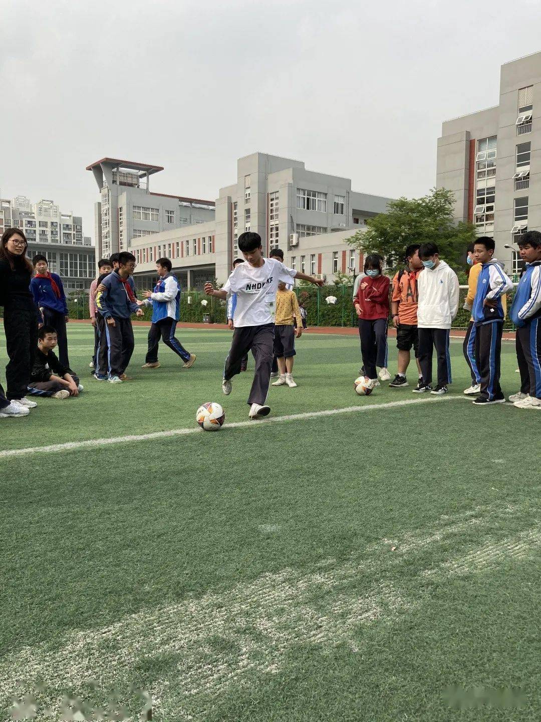 动态精彩校园绿动外中外冈中学成功举办2021校园足球节活动
