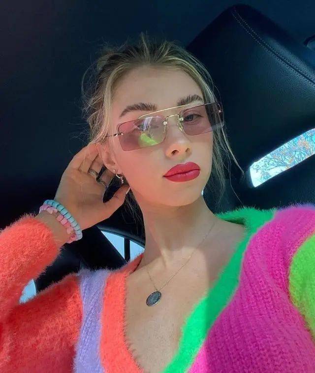 其实想要判断这 olivia davis 是不是西蒙斯的真爱很简单,詹娜这种