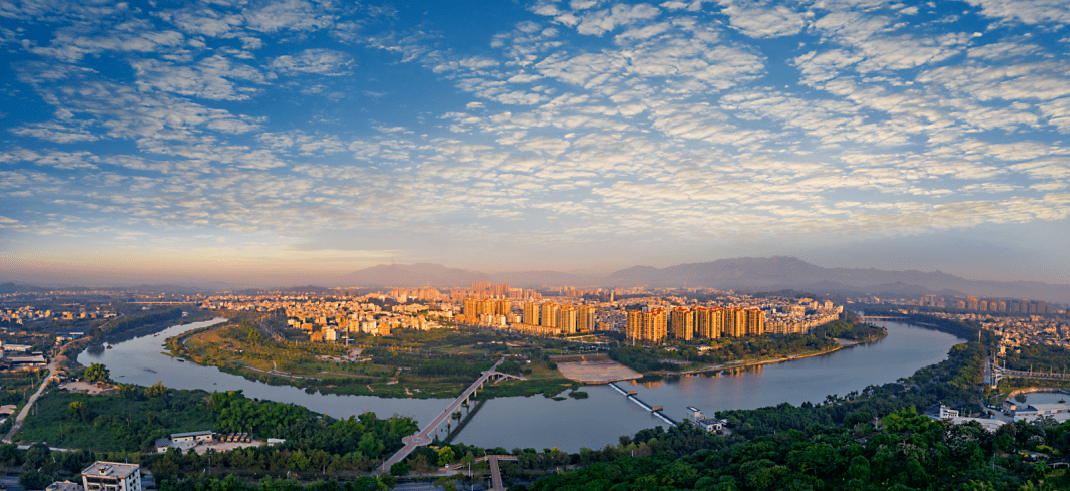 县城向城市新区的跨越正式撤县设区长泰翻过"千年古县"的历史一页这