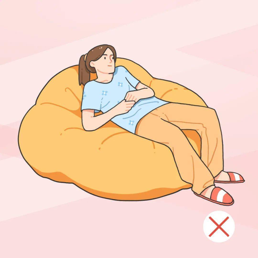 孕妇躺沙发的正确姿势 孕妇正确半躺坐姿图