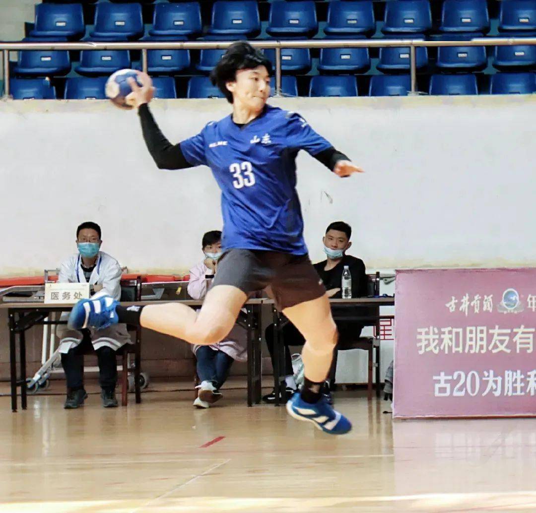 全国女子手球锦标赛山东队获亚军 体育馆