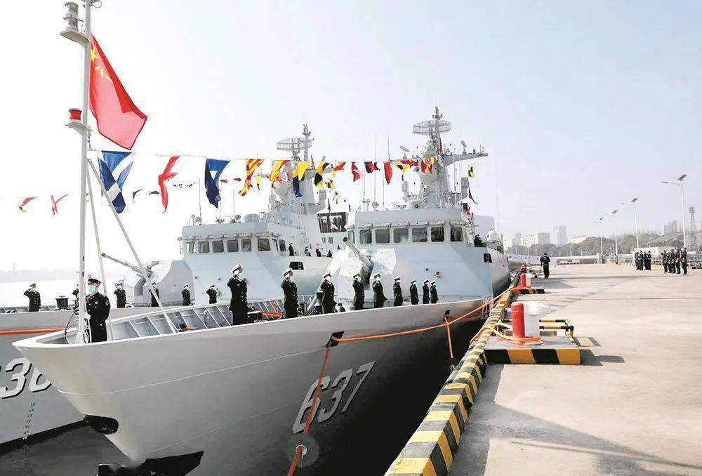 湖北舰队今日集结鄂州号护卫舰亮相