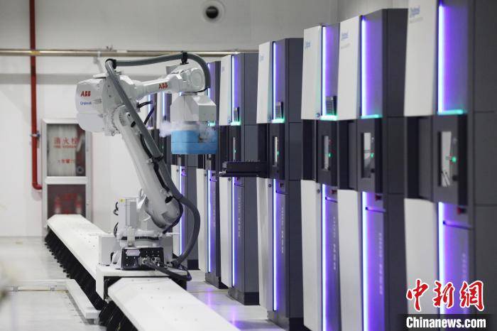 网络|探访上海无人值守全自动5G“细胞银行”