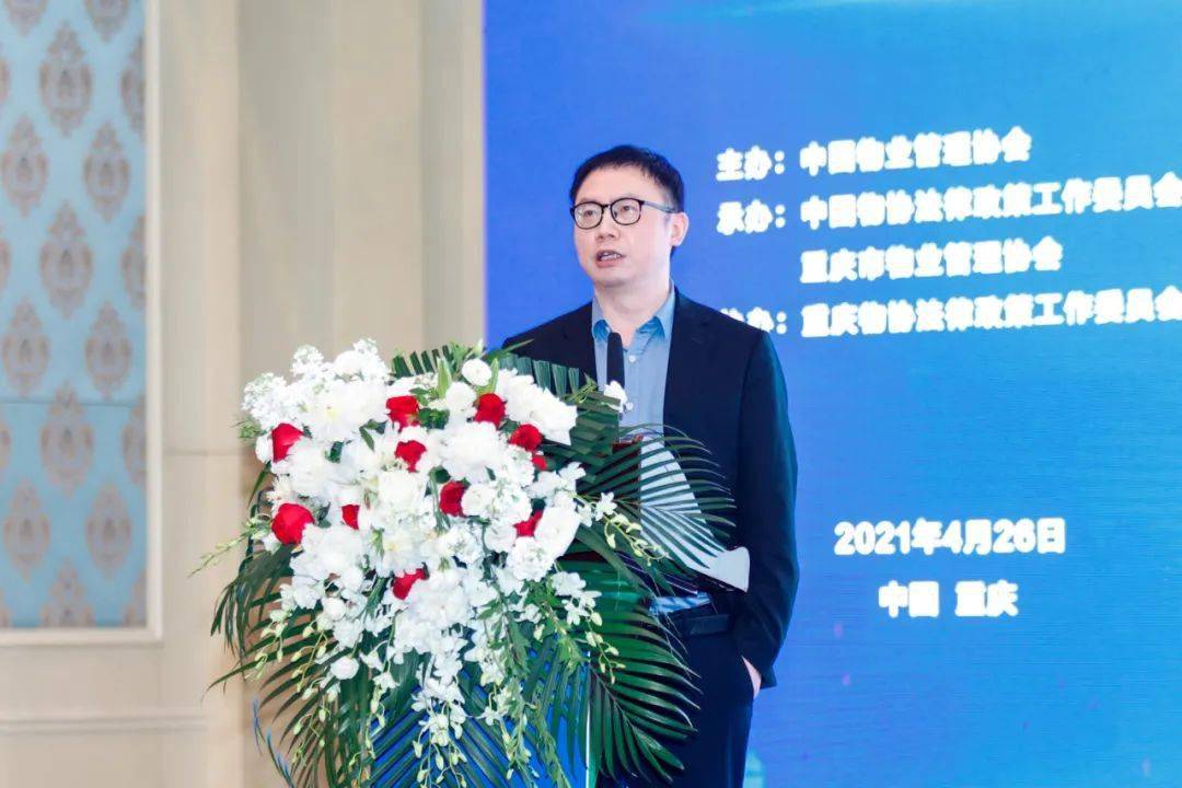 物协法律政策工作委员会副主任,北京瀛和律师事务所高级合伙人赵中华